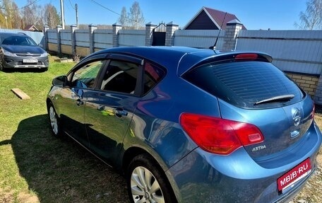 Opel Astra J, 2013 год, 750 000 рублей, 6 фотография