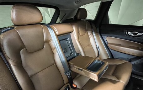 Volvo XC60 II, 2019 год, 3 695 000 рублей, 17 фотография