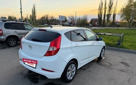 Hyundai Solaris II рестайлинг, 2016 год, 1 200 000 рублей, 4 фотография