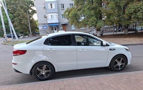 KIA Rio III рестайлинг, 2015 год, 800 000 рублей, 3 фотография