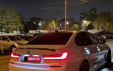BMW 3 серия, 2021 год, 4 400 000 рублей, 3 фотография