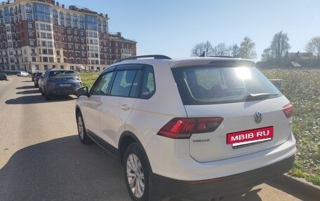 Volkswagen Tiguan II, 2020 год, 2 200 000 рублей, 4 фотография