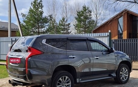 Mitsubishi Pajero Sport III рестайлинг, 2019 год, 3 700 000 рублей, 3 фотография