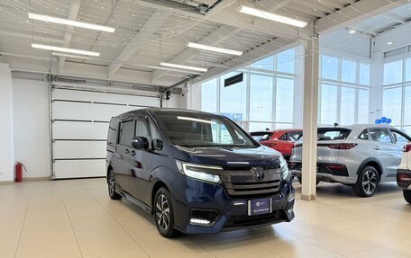 Honda Stepwgn IV, 2019 год, 2 499 900 рублей, 8 фотография