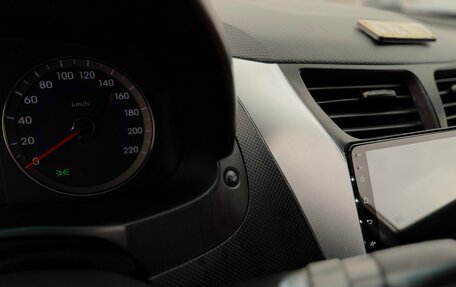 Hyundai Solaris II рестайлинг, 2012 год, 625 000 рублей, 7 фотография
