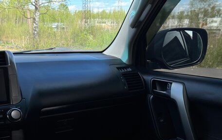 Toyota Land Cruiser Prado 150 рестайлинг 2, 2010 год, 2 749 000 рублей, 29 фотография