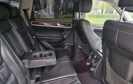 Volkswagen Touareg III, 2010 год, 1 140 000 рублей, 6 фотография