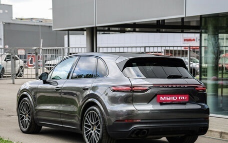 Porsche Cayenne III, 2018 год, 6 099 000 рублей, 8 фотография