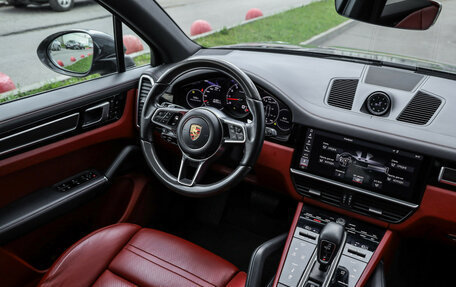 Porsche Cayenne III, 2018 год, 6 099 000 рублей, 13 фотография