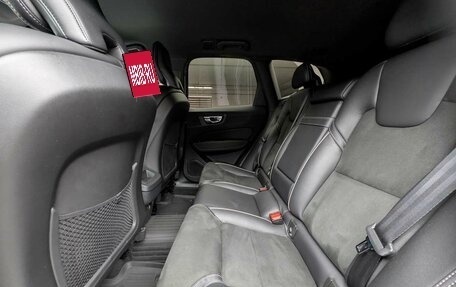 Volvo XC60 II, 2019 год, 3 975 000 рублей, 10 фотография