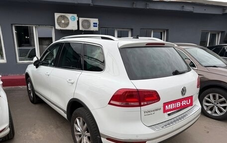 Volkswagen Touareg III, 2016 год, 2 100 000 рублей, 4 фотография