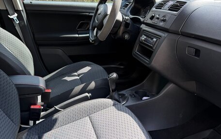 Skoda Fabia II, 2012 год, 650 000 рублей, 7 фотография
