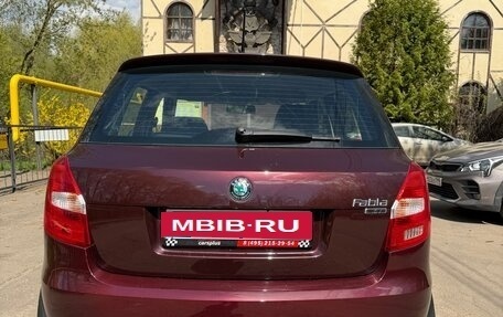 Skoda Fabia II, 2012 год, 650 000 рублей, 4 фотография