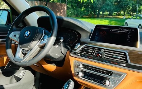 BMW 7 серия, 2019 год, 3 900 000 рублей, 7 фотография