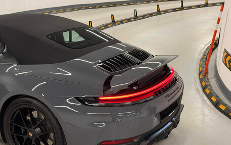 Porsche 911, 2024 год, 26 800 000 рублей, 13 фотография