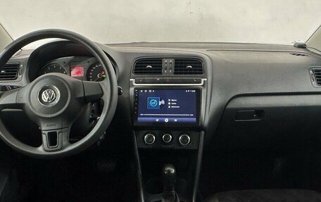 Volkswagen Polo VI (EU Market), 2011 год, 920 000 рублей, 5 фотография
