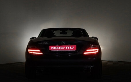Mercedes-Benz SLK-Класс, 2011 год, 2 100 000 рублей, 16 фотография