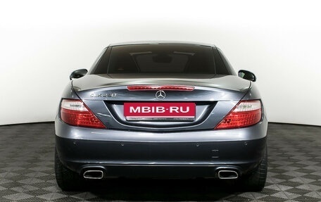 Mercedes-Benz SLK-Класс, 2011 год, 2 100 000 рублей, 11 фотография