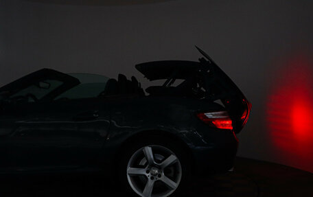 Mercedes-Benz SLK-Класс, 2011 год, 2 100 000 рублей, 40 фотография
