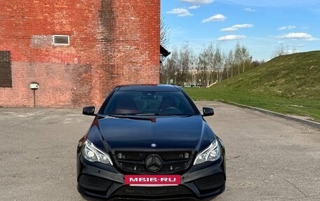 Mercedes-Benz E-Класс, 2016 год, 2 100 000 рублей, 10 фотография