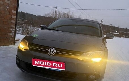 Volkswagen Jetta VI, 2012 год, 1 350 000 рублей, 1 фотография
