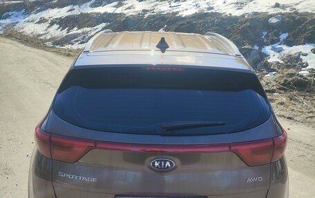 KIA Sportage IV рестайлинг, 2018 год, 2 430 000 рублей, 6 фотография