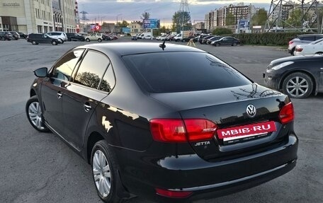 Volkswagen Jetta VI, 2012 год, 920 000 рублей, 3 фотография