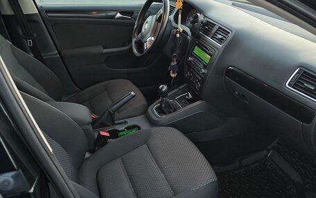 Volkswagen Jetta VI, 2012 год, 920 000 рублей, 7 фотография