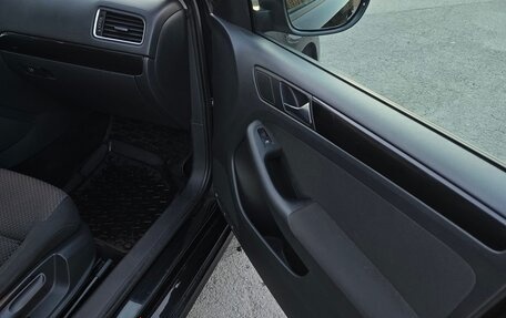 Volkswagen Jetta VI, 2012 год, 920 000 рублей, 5 фотография