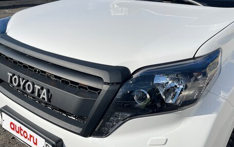 Toyota Land Cruiser Prado 150 рестайлинг 2, 2016 год, 4 150 000 рублей, 2 фотография