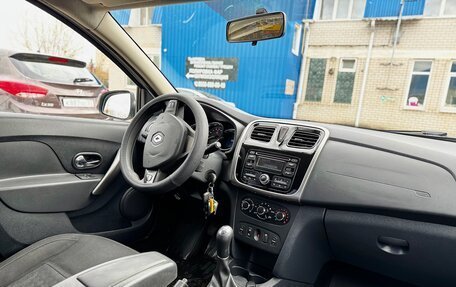 Renault Logan II, 2016 год, 775 000 рублей, 10 фотография