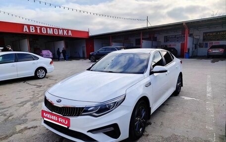 KIA Optima IV, 2019 год, 1 300 000 рублей, 4 фотография