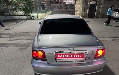 Hyundai Sonata IV рестайлинг, 2006 год, 434 000 рублей, 4 фотография