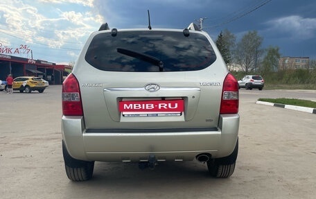 Hyundai Tucson III, 2007 год, 930 000 рублей, 4 фотография