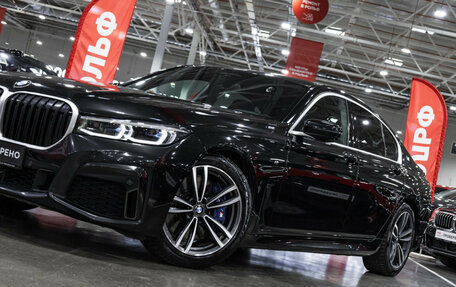 BMW 7 серия, 2019 год, 5 399 585 рублей, 2 фотография