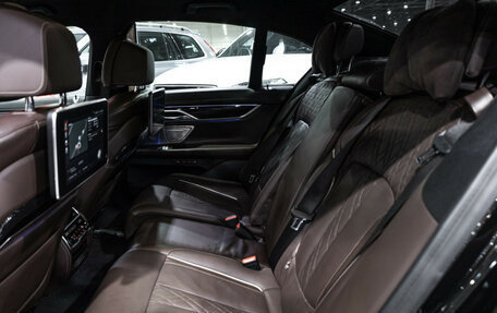 BMW 7 серия, 2019 год, 5 399 585 рублей, 34 фотография