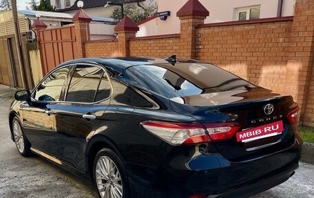 Toyota Camry, 2018 год, 2 700 000 рублей, 6 фотография