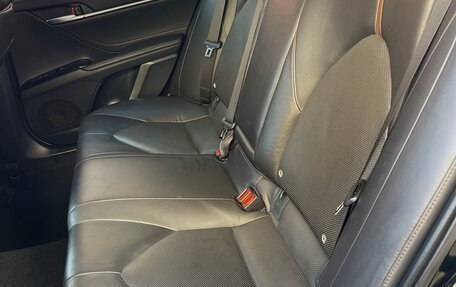 Toyota Camry, 2018 год, 2 700 000 рублей, 16 фотография