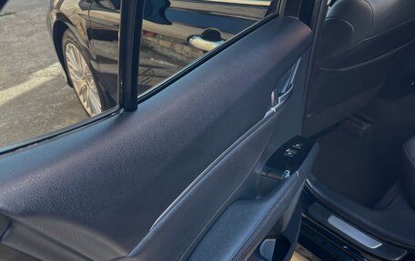Toyota Camry, 2018 год, 2 700 000 рублей, 18 фотография