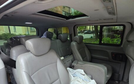 Hyundai Grand Starex Grand Starex I рестайлинг 2, 2012 год, 1 700 000 рублей, 13 фотография