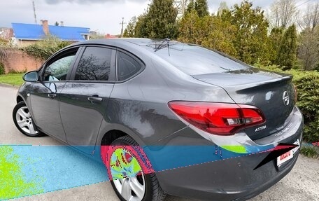 Opel Astra J, 2013 год, 795 000 рублей, 4 фотография