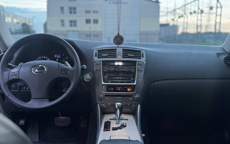 Lexus IS II рестайлинг 2, 2008 год, 1 750 000 рублей, 7 фотография