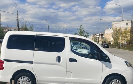 Nissan NV200, 2015 год, 1 430 000 рублей, 2 фотография