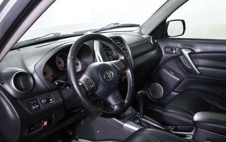 Toyota RAV4, 2004 год, 990 000 рублей, 15 фотография