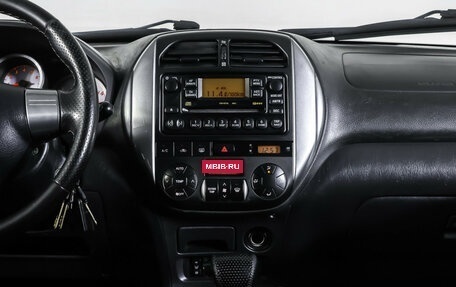 Toyota RAV4, 2004 год, 990 000 рублей, 14 фотография