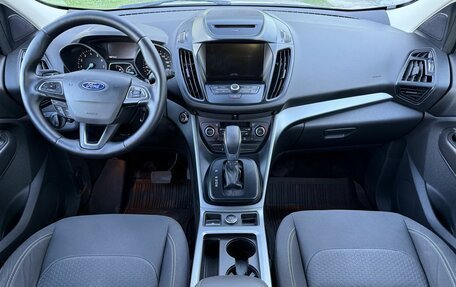 Ford Kuga III, 2018 год, 1 899 000 рублей, 9 фотография