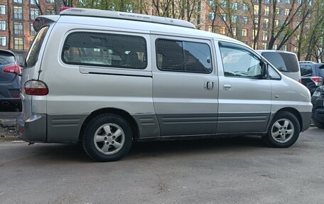 Hyundai Starex I рестайлинг, 2006 год, 958 000 рублей, 2 фотография