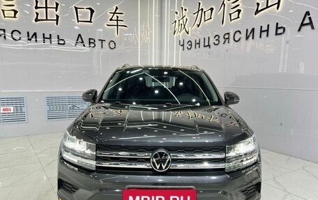Volkswagen Tharu, 2022 год, 1 900 000 рублей, 2 фотография
