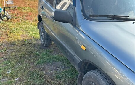 Chevrolet Niva I рестайлинг, 2005 год, 330 000 рублей, 9 фотография