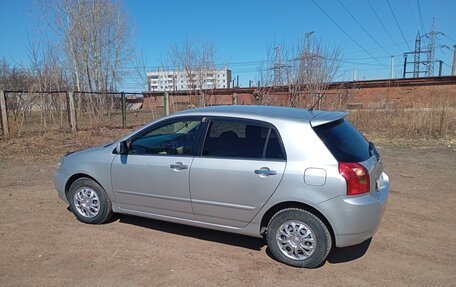 Toyota Allex i рестайлинг, 2002 год, 538 000 рублей, 1 фотография